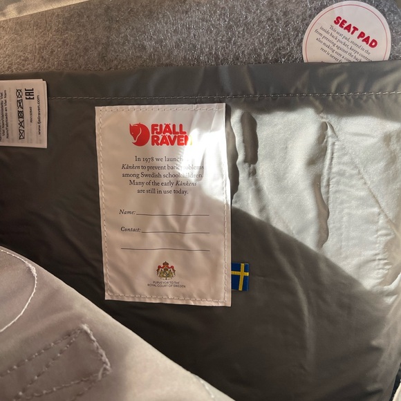 Fjallraven Kanken Backpack | Light Gray - Picture 6 of 6